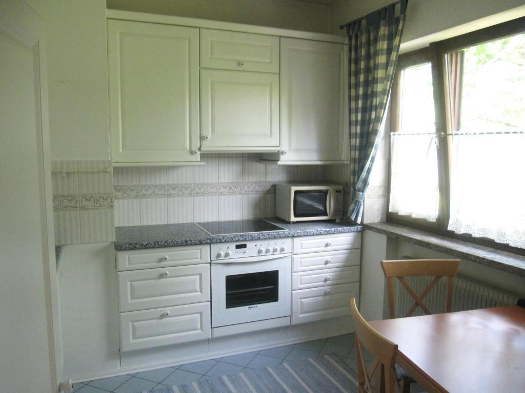 Ferienwohnungen Doktorwirt Salzburg Zimmer foto